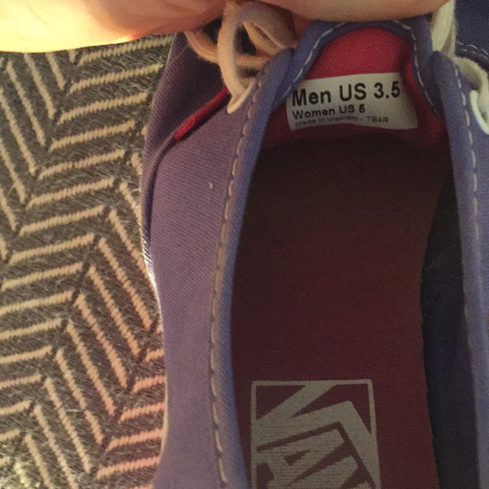 Vans - Picture 3 of 3
